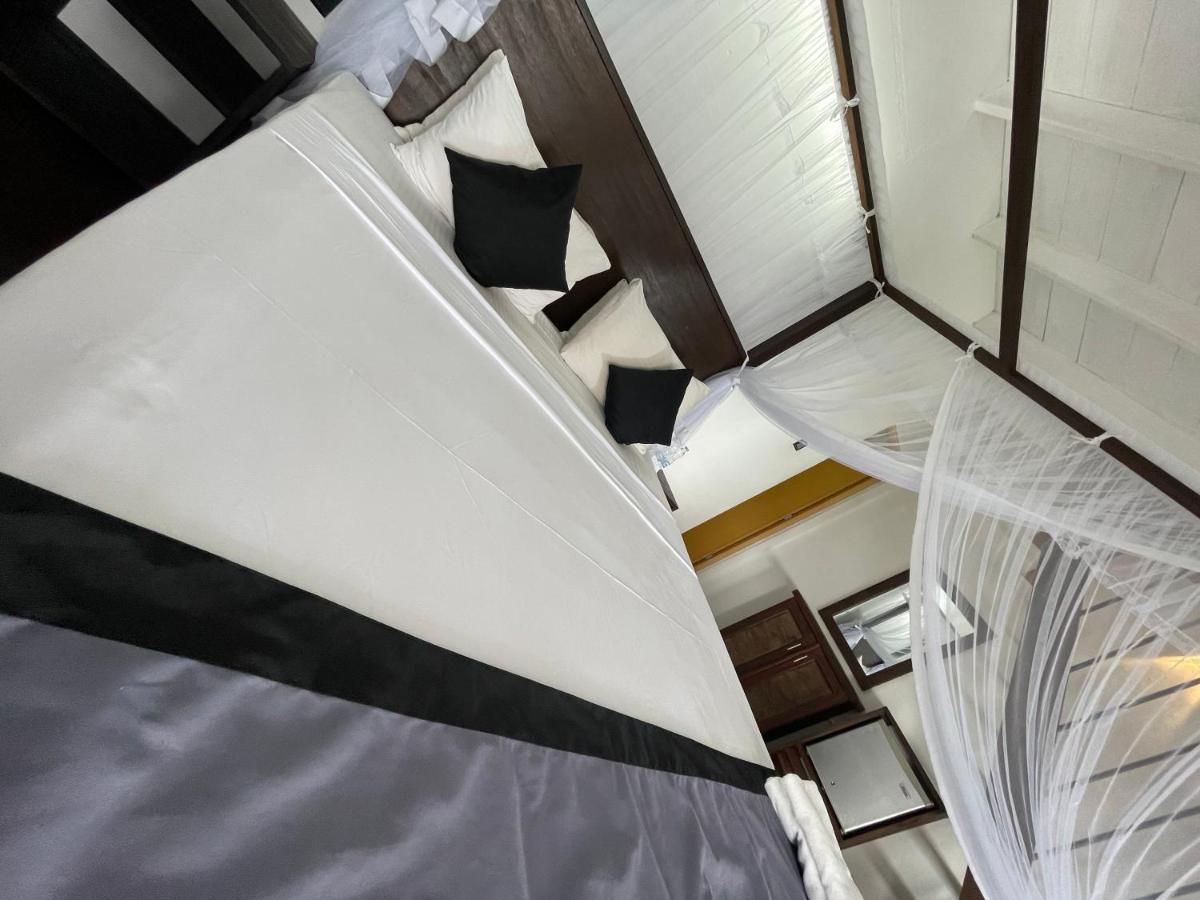 Happy Bay Hotel Weligama Exterior photo